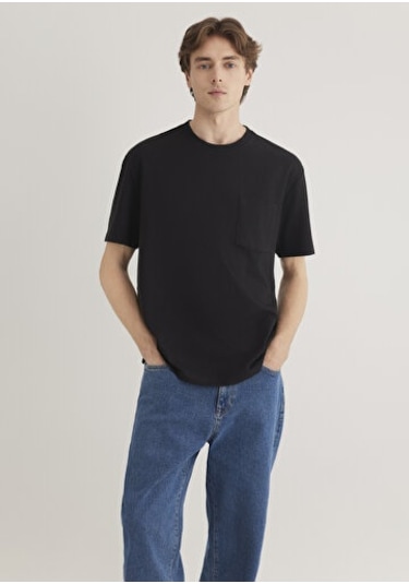 Mavi Cepli Siyah Erkek T-shirt M066248-900 Siyah