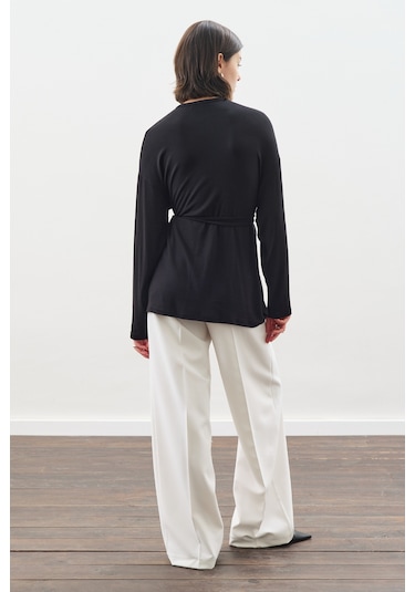 Beli Bağlama Tasarımlı Bluz Siyah Siyah