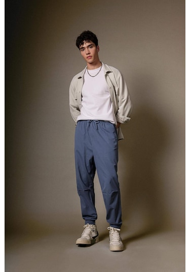 DeFacto Jogger Gabardin Pantolon Regular Beli Bağcıklı Cepli Lastikli Paça B7493AX24SPIN260