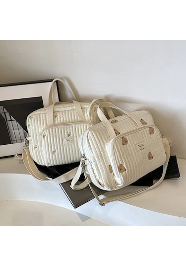 Sevimli Ayı Çiçek Nakış Desen Bebek Bej Pamuklu Kumaş Fermuar Beyaz