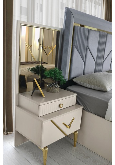 Kosova Bazalı Karyola Ve Başucu-bench'li +2 Adet Komodin 160 x 200 CM