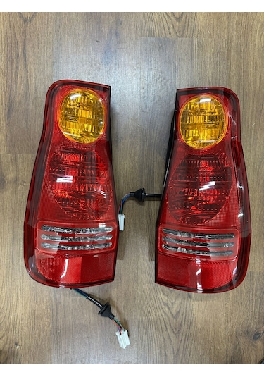 Hyundai Matrıx Sağ Sol Stop Lambası 2001-2005