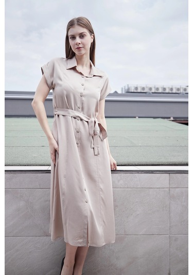 %100 Iyocell Akıcı Şık Kumaş Yakalı Düşük Omuzlu Duble Kollu Bağcıklı Midi Boy Diz Altı Elbise-taş Taş %100 Iyocell Akıcı Şık Kumaş Yakalı Düşük Omuzlu Duble Kollu Bağcıklı Midi Boy Diz Altı Elbise-taş Taş