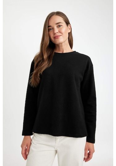 Defacto Regular Fit Bisiklet Yaka Selanik Kumaş Basic Düz Uzun Kollu Tişört D0359AX24AUBK81 Siyah Defacto Regular Fit Bisiklet Yaka Selanik Kumaş Basic Düz Uzun Kollu Tişört D0359AX24AUBK81 Siyah