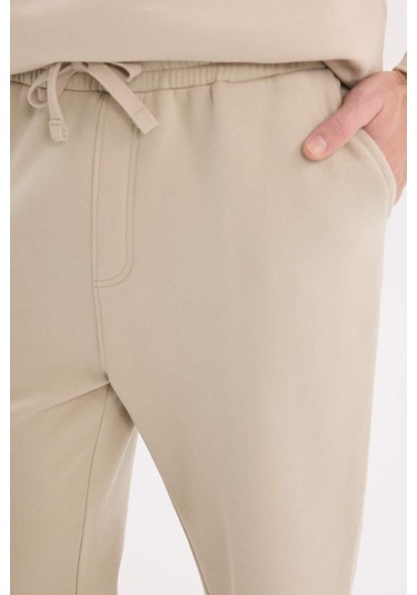 DeFacto Regular Fit Eşofman Altı İçi Polarlı Basic Düz Cepli Beli Bağcıklı Düz Paça D7836AX25SPBG735