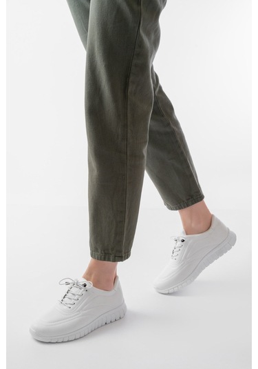 Aska Shoes K-504 Bağcıklı Desenli Günlük Spor Ayakkabı Beyaz