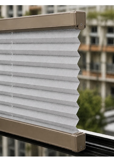 %100 Karartma Plise Perde Açık Gri Kumaş + Bronz Profil Kasa Cam Balkon Perdesi
