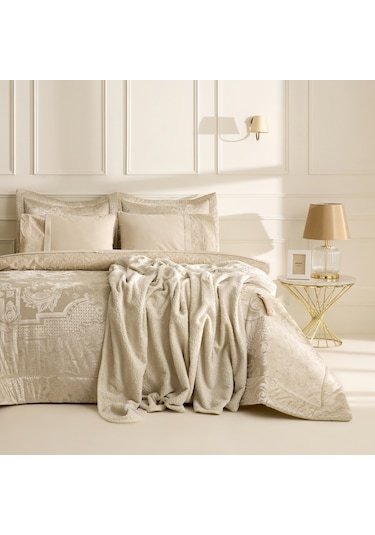Karaca Home Valeria Best Gold 8 Parça Çeyiz Seti Gold