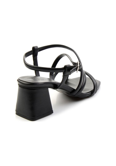 Siyah Kadın Sandalet K05124002709 Siyah