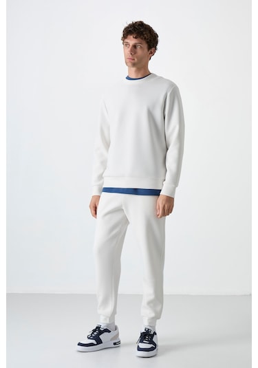 Tommy Life Ekru Basic O Yaka Rahat Form Erkek Sweatshirt - 88053 Ekru