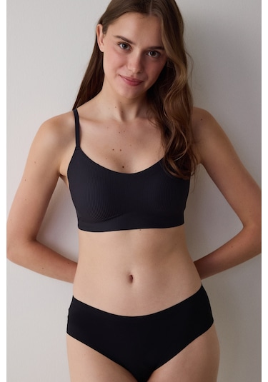 Penti Siyah Fit Dikişsiz Balensiz Push Up Sütyen