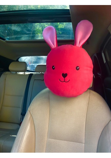 Tavşan Figürlü Oto Yastık 25 Cm Silikon Elyaf