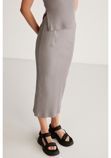 Ethıquet Lauren Kadın Slim Fit Fermuar Detaylı Midi Gri Etek