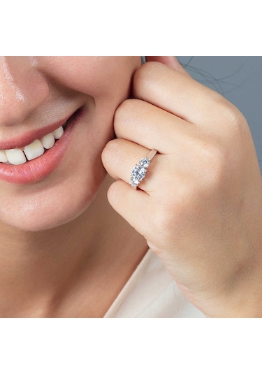 Tesbihane Starlight Diamond Pırlanta Montür Mini Tasarım 925 Ayar Gümüş Kadın Tria Yüzük Beyaz