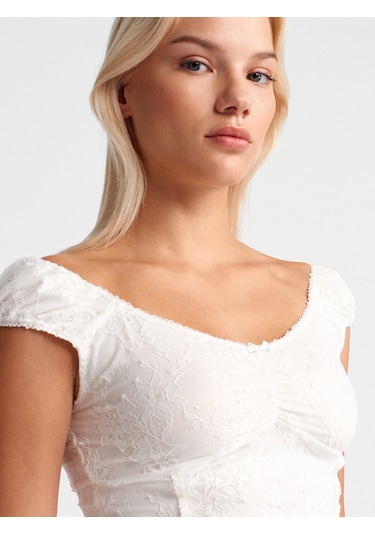 Dilvin 31848 Fiyonk Detaylı Dantel Top-beyaz Beyaz