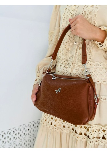 Miami Polo Clup Yumuşak Suni Deri Çapraz Askılı El Çanta Taba