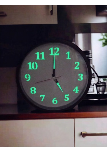 Fosforlu Gece Karanlıkta 5 Saat Parlayan Duvar Saati 22 Cm D4 Siyah - Beyaz