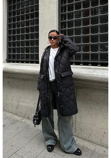 Munn Collection Fermuar Ve Kapşonlu Uzun Kapitone Mont 7062 Siyah