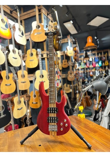 B04- Rd 4 Telli Aktif Bass Gitar Kırmızı Renk