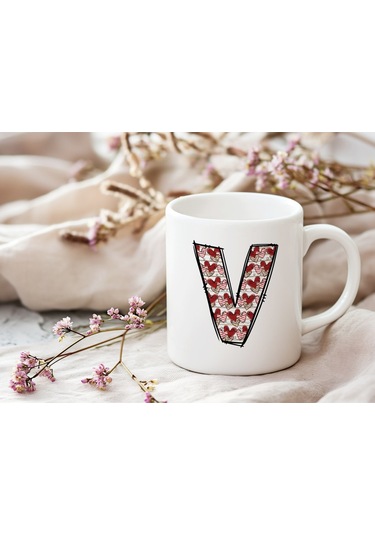 V Harfi Aşk Temalı Kupa - Kalp Desenli Kişiye Özel Romantik Sevgililer Günü Kahve Kupası Beyaz