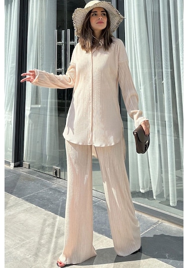 Kadın Bej Uzun Tunik Gömlek & Beli Lastikli, Bol Paça Pantolon - Salaş Bürümcük Takım Bej