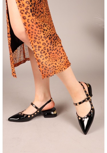 Feles Sarı Pul Detaylı Arkası Açık Kadın Babet Ayakkabı Siyah