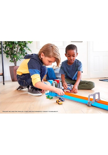 Hot Wheels Çift Çemberde Depar Pist Seti - Gfh85