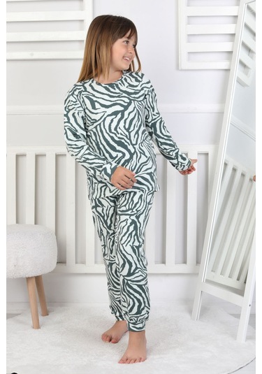 Kaplan Desenli Kız Çocuk Pijama Takımı Yeşil