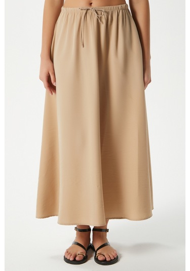 Kadın Trend Modal Serin Kumaş Bej Bel Lastikli Cepli Rahat Kalıp Uzun Etek