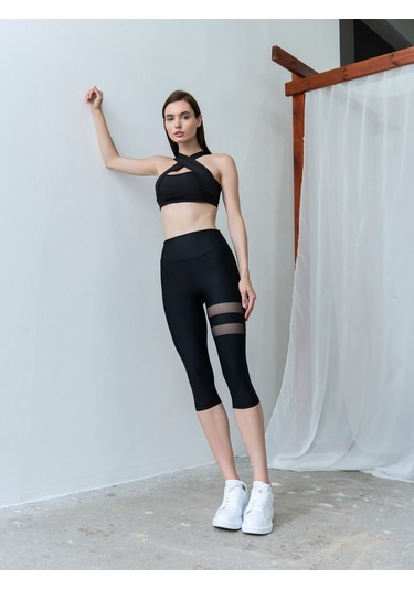 Tül Detaylı Toparlayıcı Spor Kapri Tayt Siyah