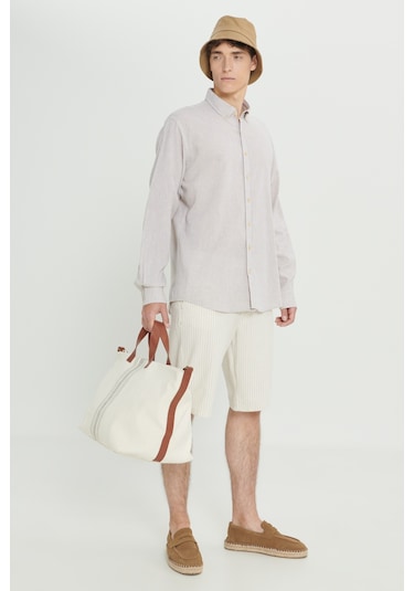 Erkek Bej Comfort Fit Rahat Kesim Düğmeli Yaka Keten Gömlek Bej