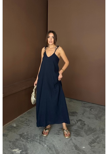 Askılı Uzun Salaş Müslin Elbise - Lacivert Lacivert