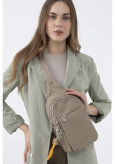 Unıted Colors Of Benetton Kadın Vücut Çantası Bnt 1457 Taş