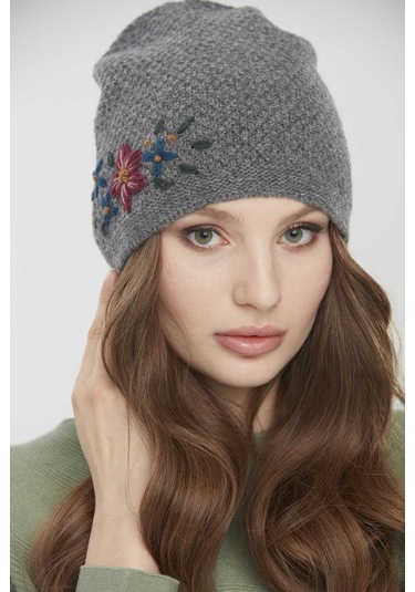 Desen Triko Kadın İşlemeli Yün Bere 22028 Füme Füme