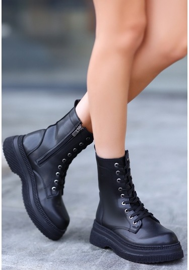 Rxn Siyah Cilt Bağcıklı Suni Deri Yandan Fermuarlı İçi Pedli Bot Siyah