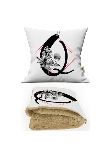 Q HARFİ Baskılı Kişiye Özel Opsiyonel Battaniyeli Yastık Kırlent 2 in 1