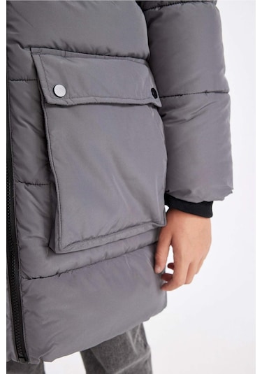 DeFacto Erkek Çocuk Su İtici Kapüşonlu Fermuarlı Cepli Polar Astarlı Parka C8801A824CWAR129