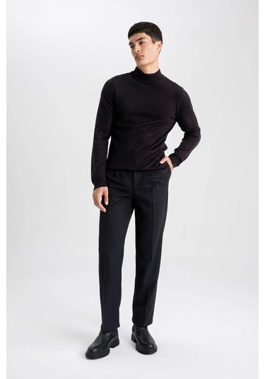 DeFacto Slim Fit Dar Kesim Yarım Balıkçı Yaka Basic Düz Triko Kazak R1127AZ24SPBK27