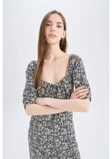 DeFacto Bodycon Vücudu Saran Kare Yaka Çiçek Desenli Bürümcük Yarım Kol Midi Elbise Z5262AZ25SPBK81