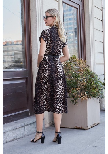 Kadın Desenli Yakalı Düşük Omuzlu Duble Kol Kemerli Midi Boy Elbise Deri Kemer Dahil -leopar Leopar