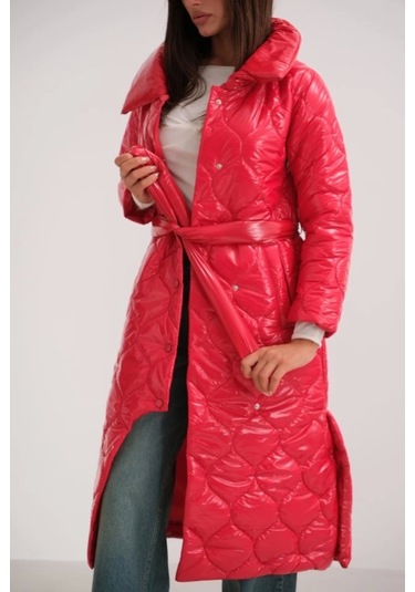 Kemerli Rugan Şişme Maxi Mont Kırmızı