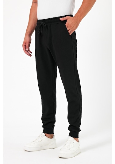 Kalın Siyah Erkek Eşofman Altı Jogger Arka Cepli Paça Lastikli Regular Fit Şardonsuz Cmre97 Siyah Kalın Siyah Erkek Eşofman Altı Jogger Arka Cepli Paça Lastikli Regular Fit Şardonsuz Cmre97 Siyah