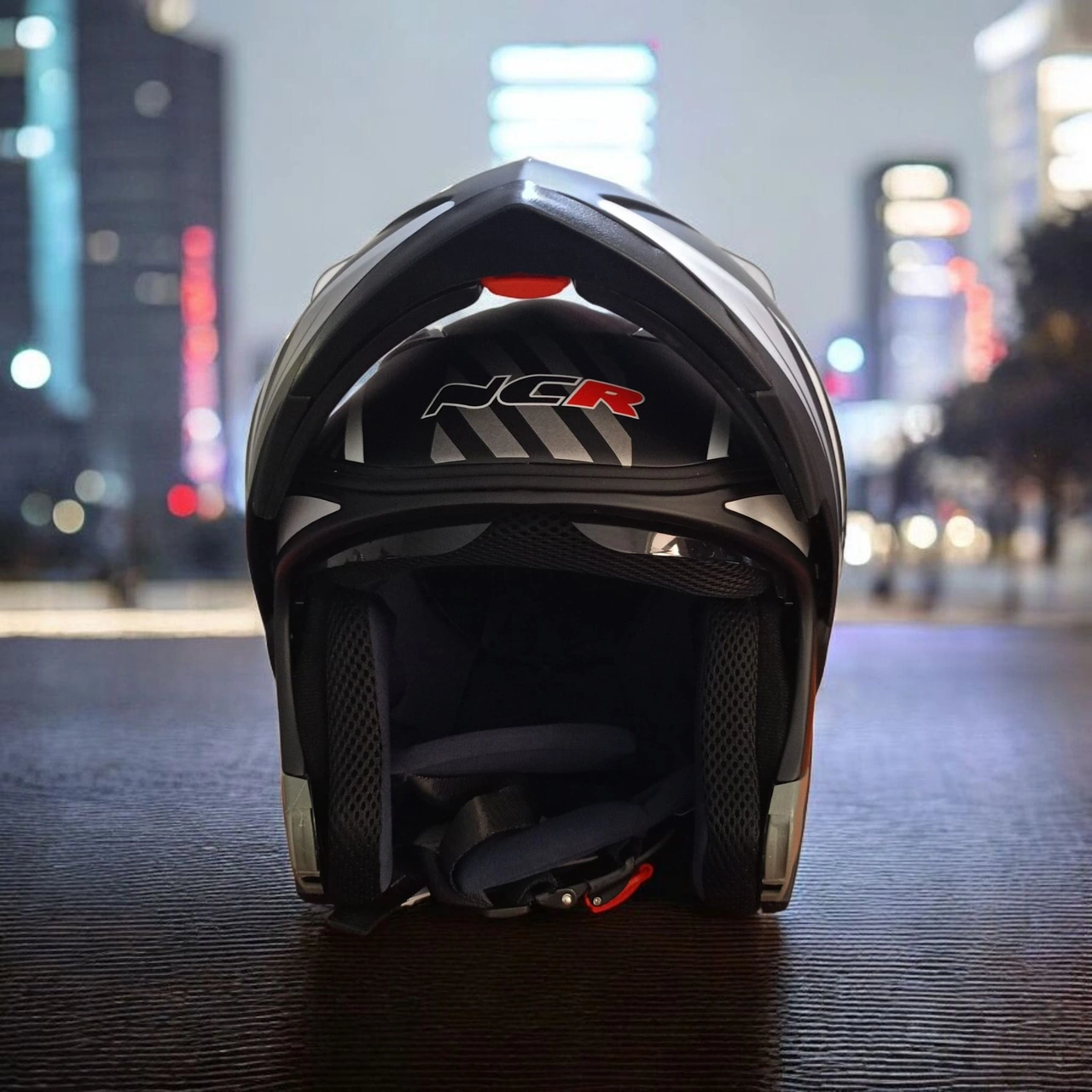 Ncr-158 Çene Açılır Gözlüklü E-ce Belgeli Kask Kırmızı -  Siyah