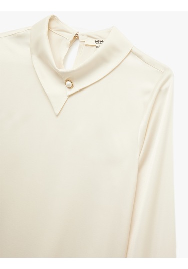 Koton Asimetrik Yaka Uzun Kollu Saten Bluz Kırık Beyaz 6wak60097uw Ekru