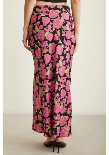 Never More Gül Desenli Saten Etek Pembe
