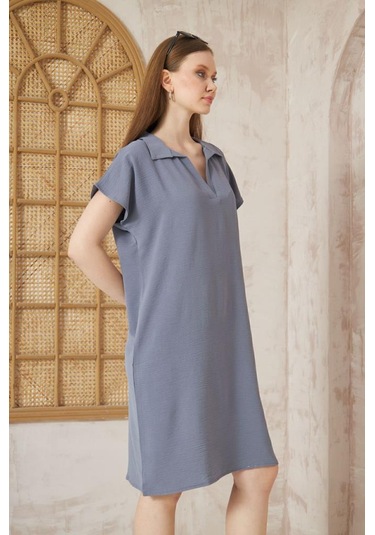 Kadın Bol Kesim Polo Yaka Kısa Kollu Günlük Kısa Midi Elbise Dizüstü 2883200 Gri
