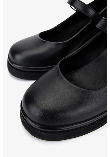 Valmenti Kadın Hakiki Deri Siyah Topuklu Ayakkabı 1120 840 Bn Ayk Sk25-26 Sıyah Derı Siyah