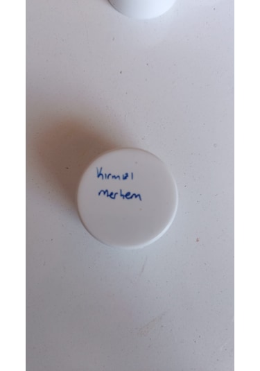 M Doğal Bitkisel Kırmızı Krem