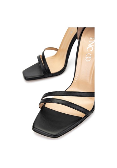 Tamer Tanca Kadın Hakiki Deri Siyah Deri Topuklu Ayakkabı 1132 1311 Bn Ayk Y25 Sıyah Dr Siyah