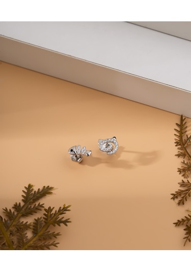 925 Ayar Rodyum Zirkon Taşlı Kedi Ve Balık Sevimli Minimal Gümüş Küpe